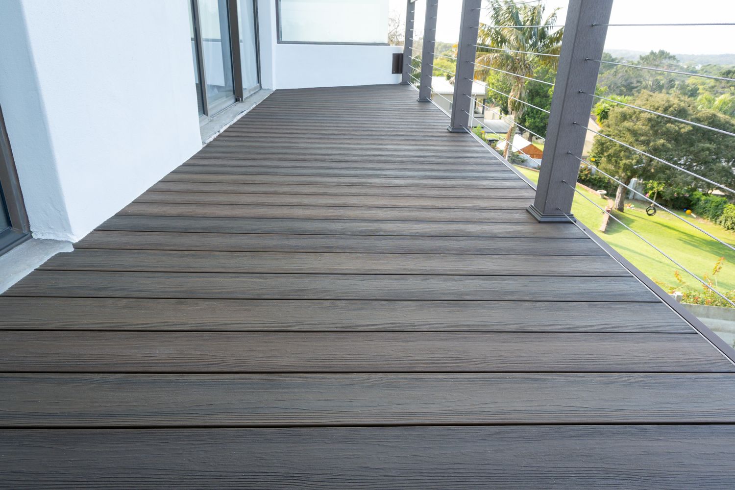 Horizon — composite decking